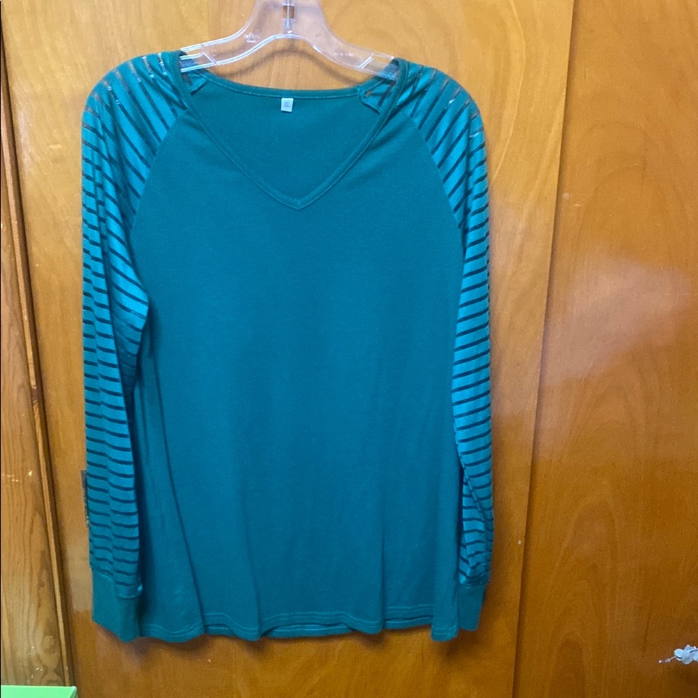 Women's Green Striped Top